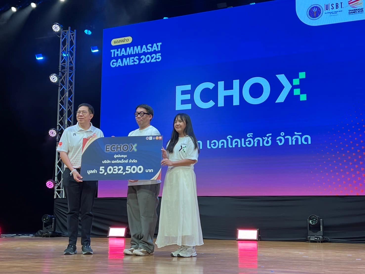 EchoX presenting 5,032,500 baht sponsorship at Thammasat Games 2025